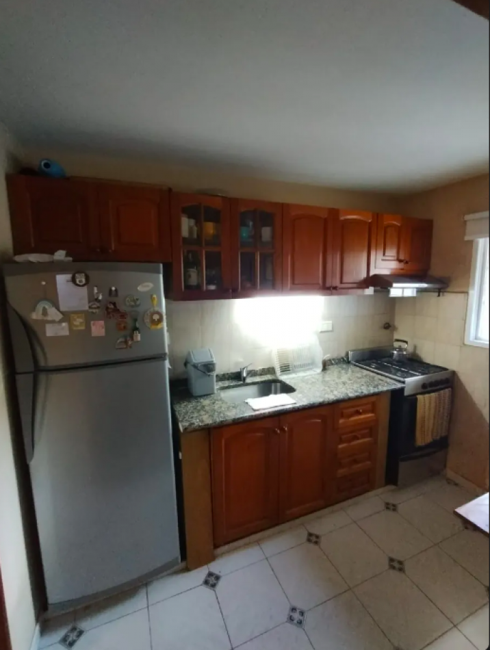CASA 4 AMB CON COCHERA 