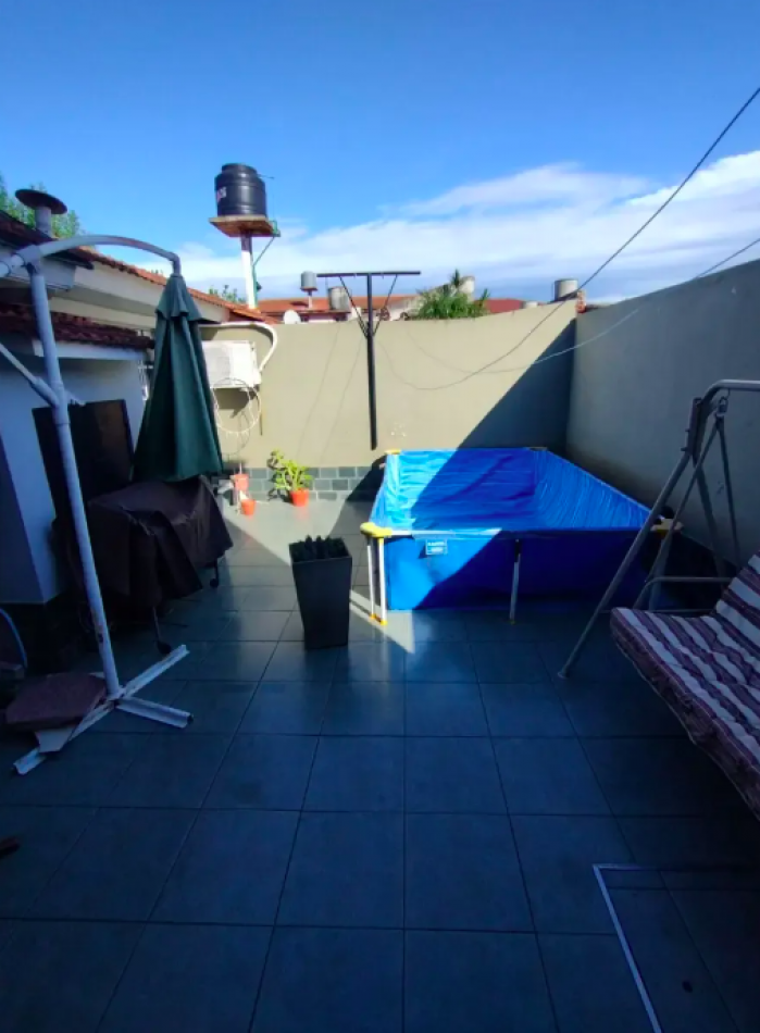 CASA 4 AMB CON COCHERA 