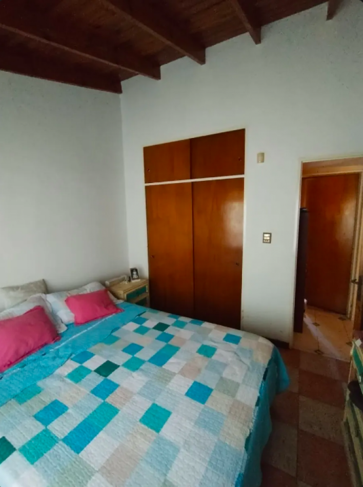 CASA 4 AMB CON COCHERA 