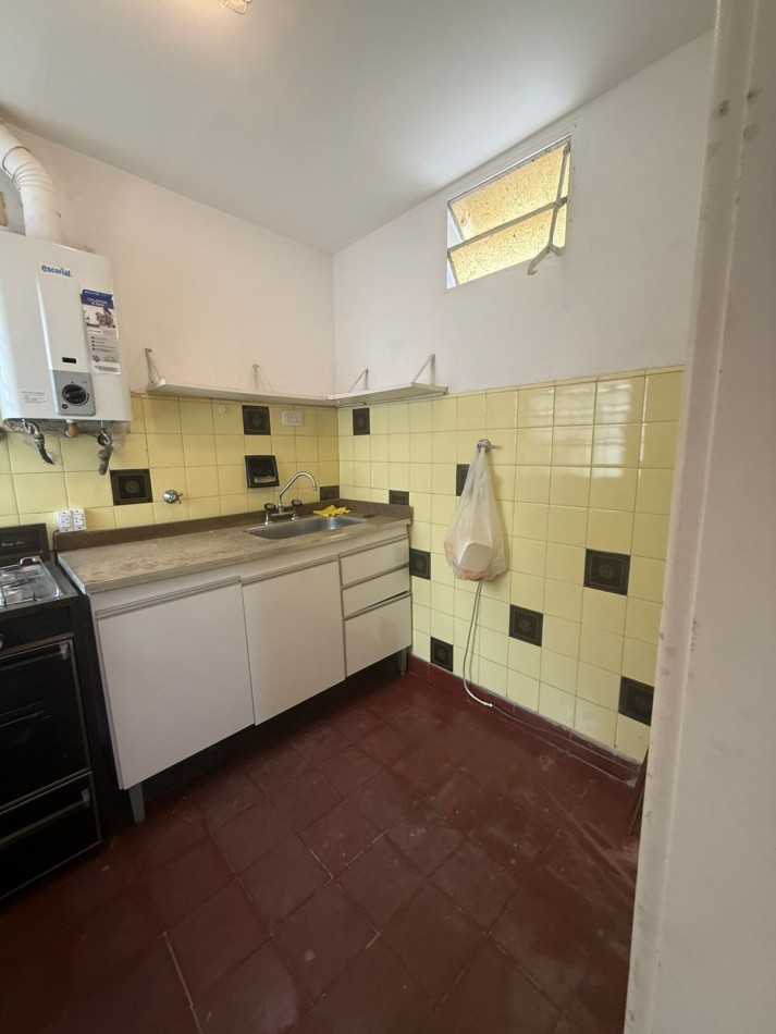 Departamento En Alquiler de 2 ambientes En Quilmes Oeste