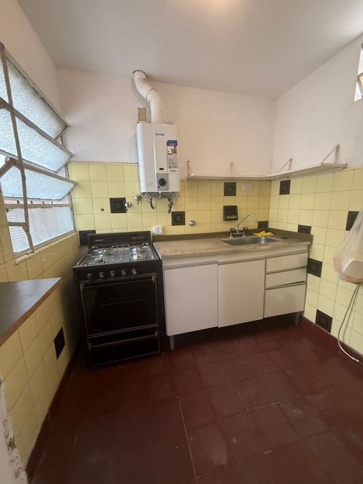 Departamento En Alquiler de 2 ambientes En Quilmes Oeste