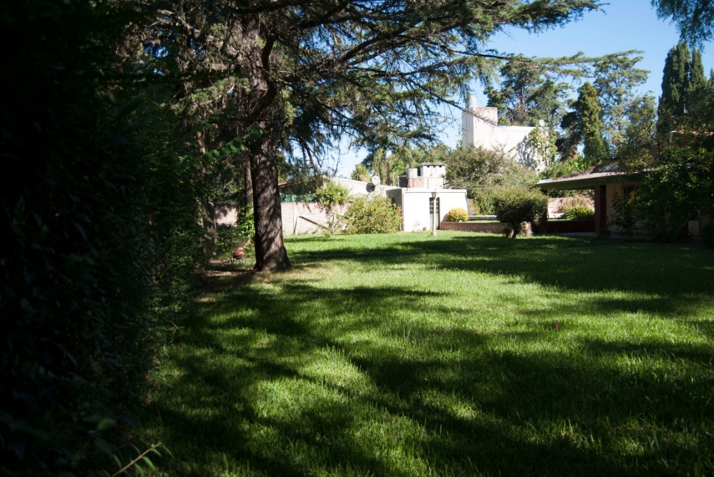 Casa Quinta En Venta En Arturo Segui Villa Elisa Con Pileta con lote de terreno