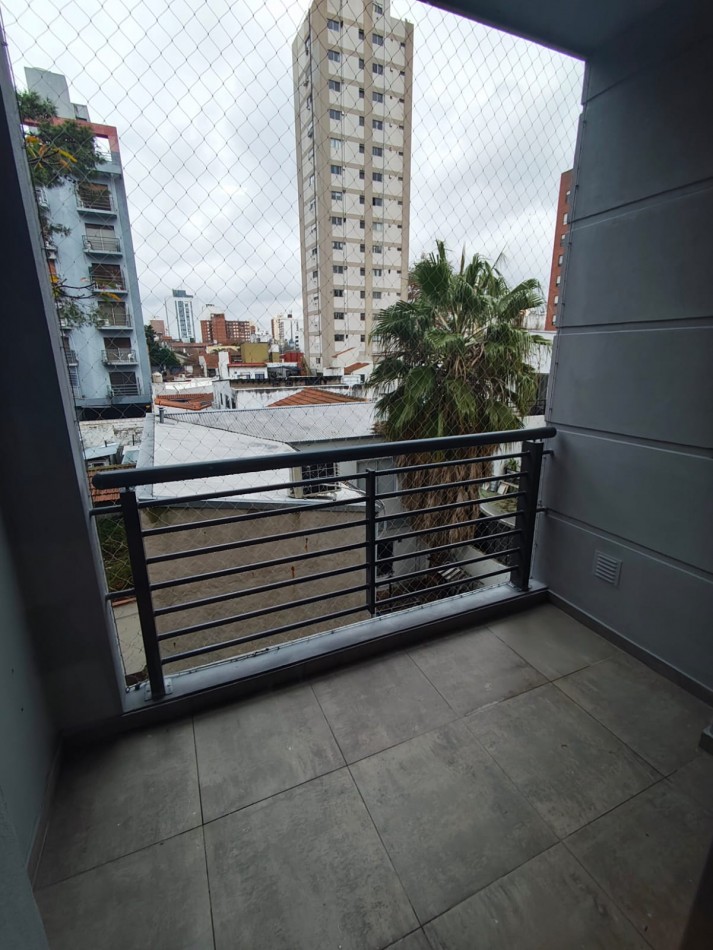 Departamento 3 Ambientes En Alquiler En Quilmes Centro