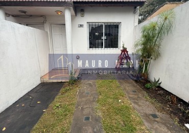 Duplex en Alquiler de 2 ambientes con cochera en Sourigues Berazategui